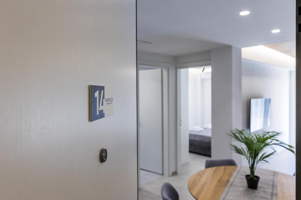 Varkiza Luxury Suites By Raise Vari  Exterior photo