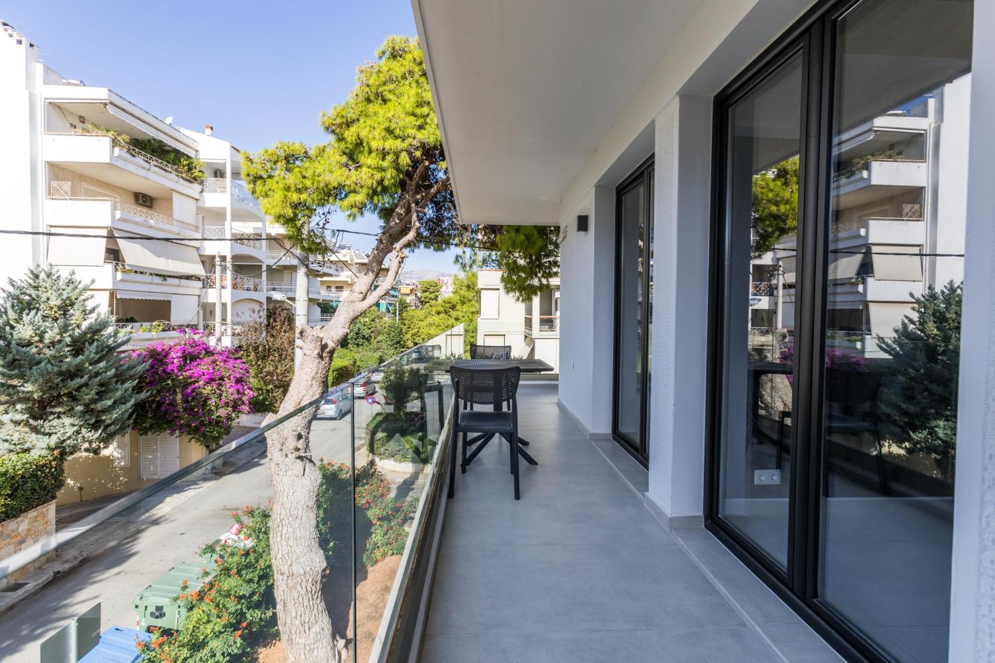 Varkiza Luxury Suites By Raise Vari  Exterior photo